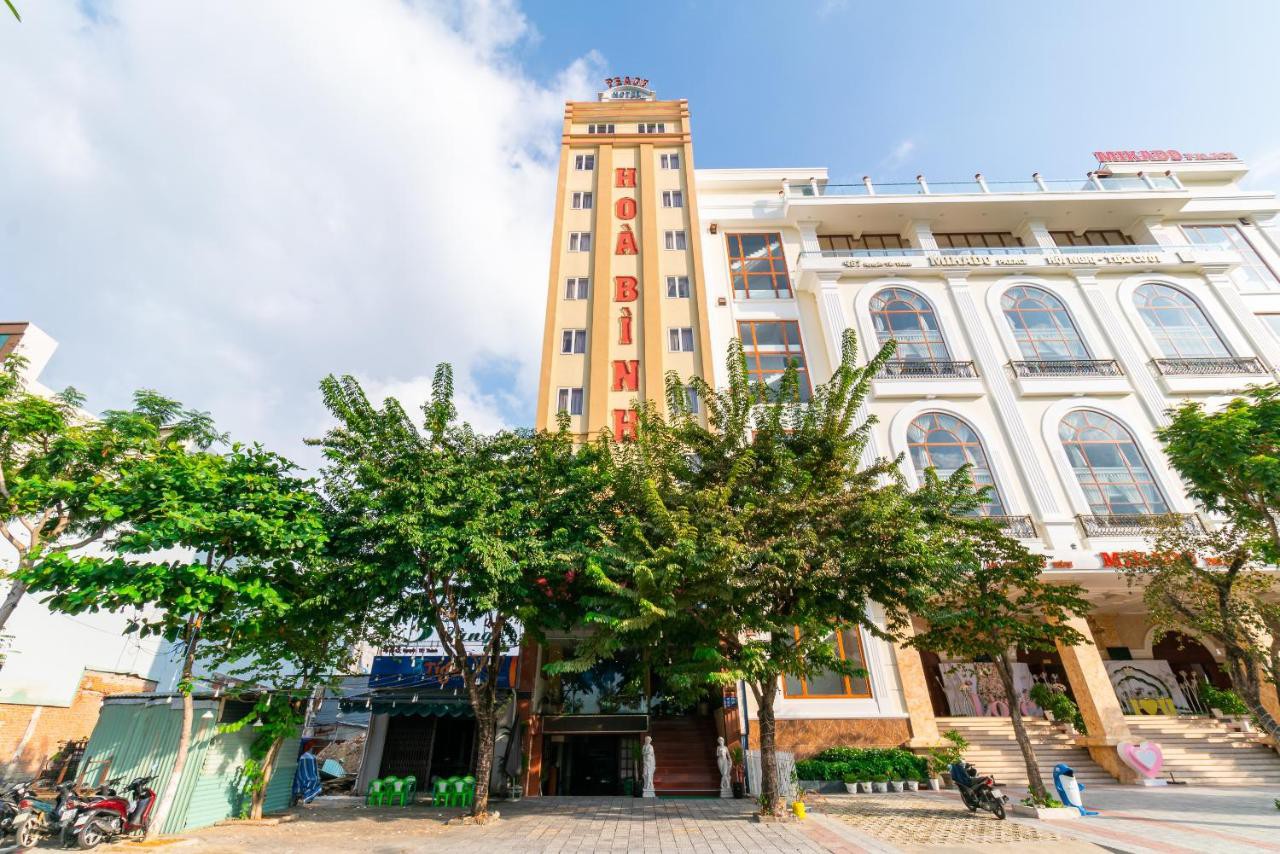 OYO 375 Hoa Binh Hotel